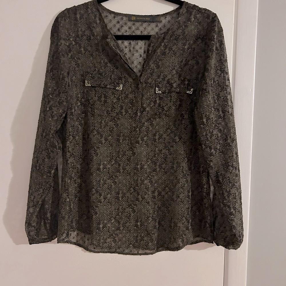 The Limited Black Graphic Buttoned Blouse